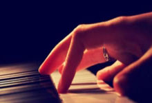 阿尔克玛尔连败，危险程度加剧的简单介绍