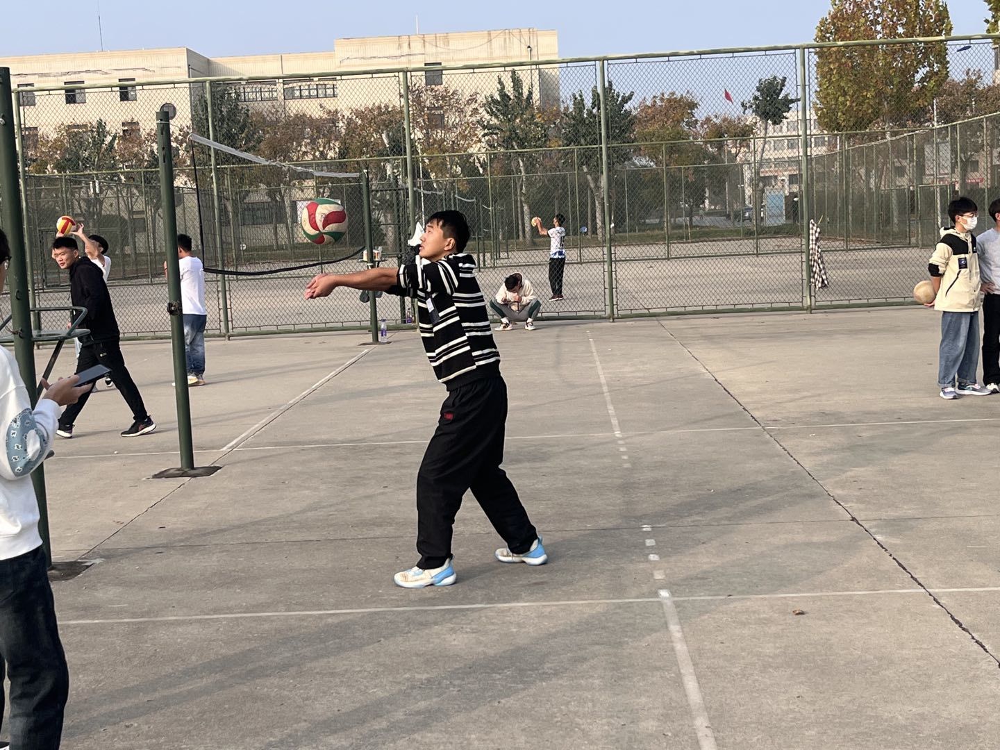 尼泊尔选手在排球比赛中交出亮眼表现的简单介绍